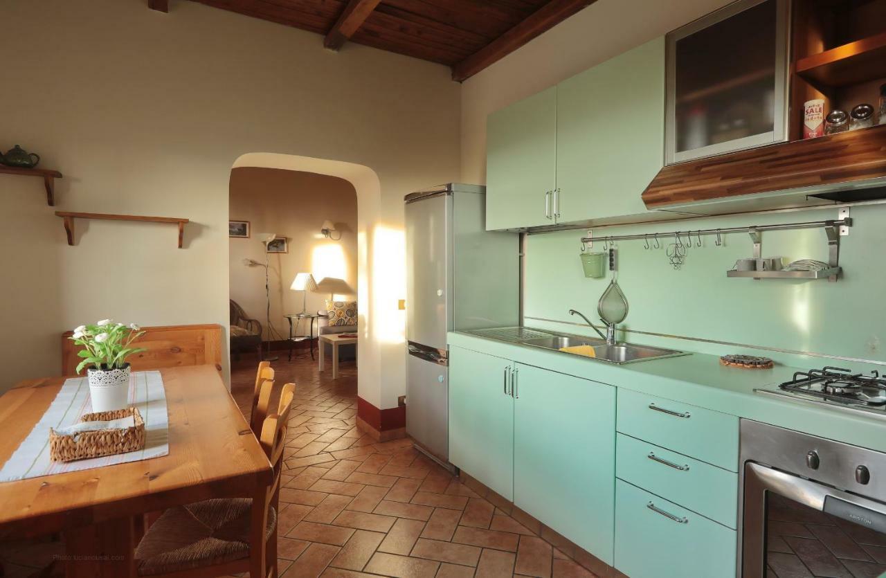Ai Due Cedri Guest House Capranica Exterior photo
