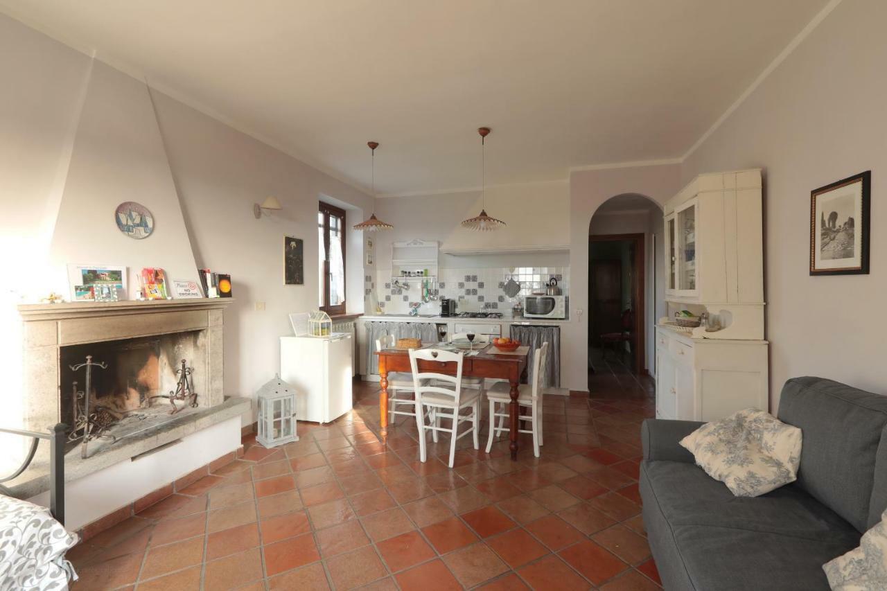 Ai Due Cedri Guest House Capranica Exterior photo