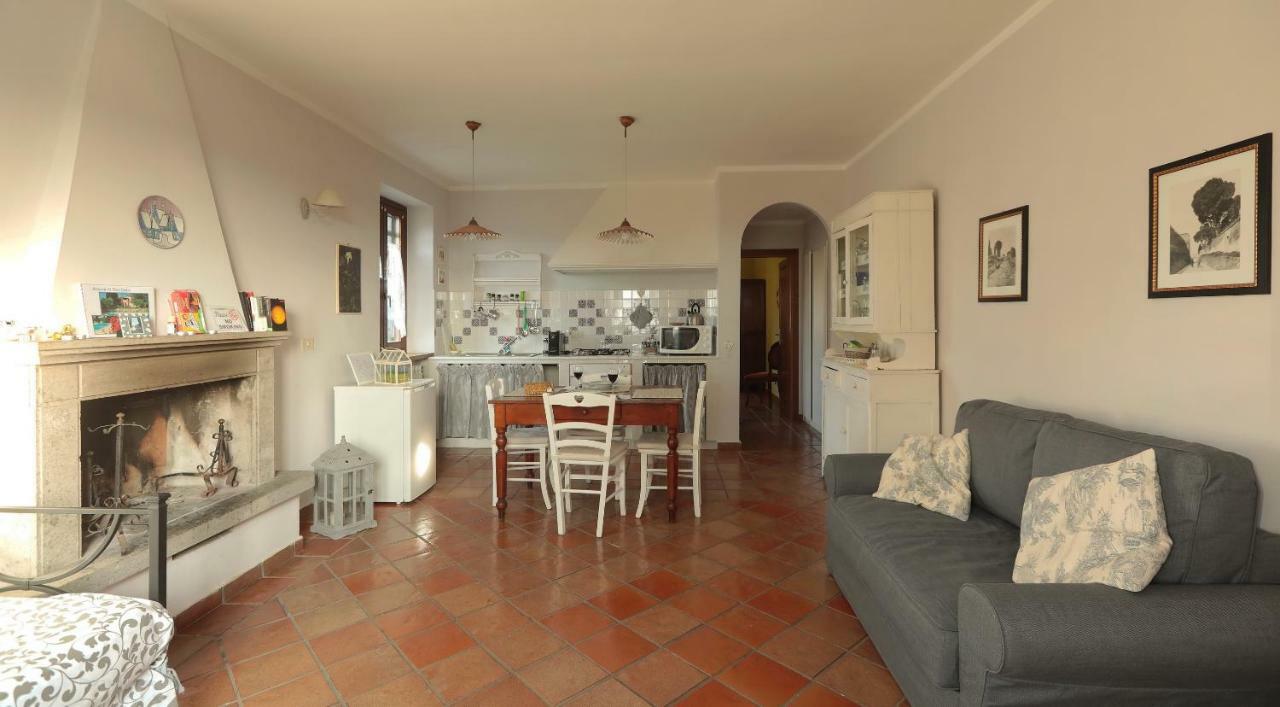 Ai Due Cedri Guest House Capranica Exterior photo